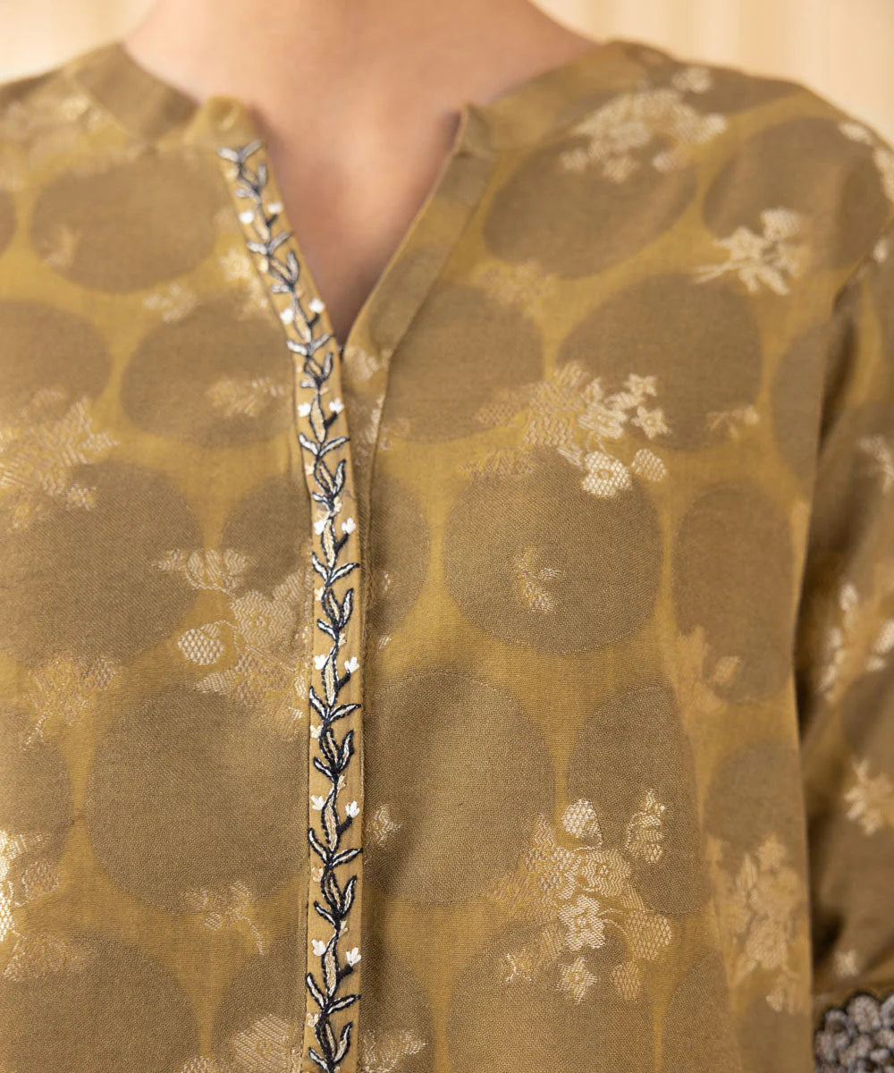 SAPPHIRE | UNSTITCHED 2 PIECE EMBROIDERED JACQUARD SUIT