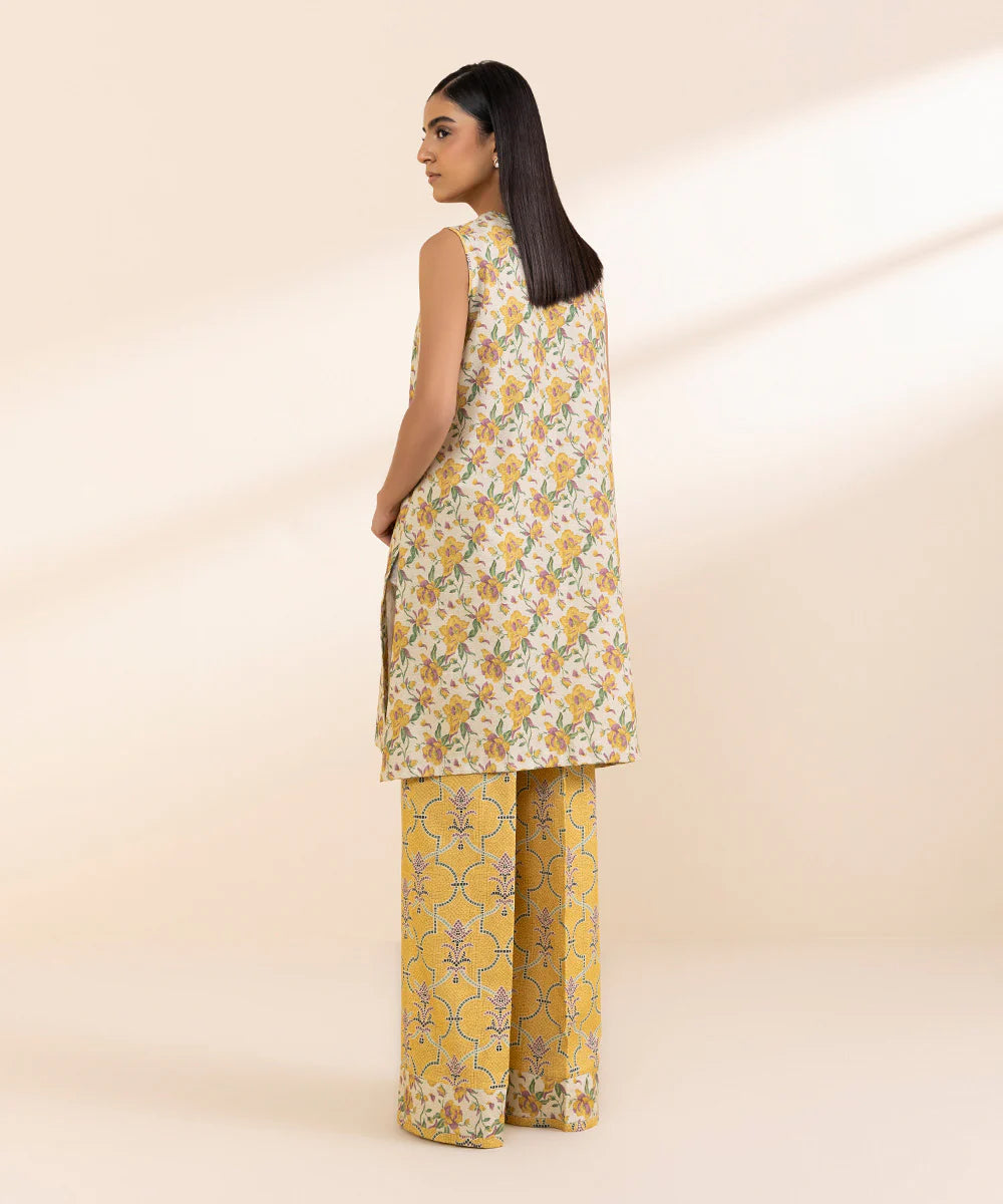 SAPPHIRE | UNSTITCHED 2 PIECE PRINTED CAMBRIC SUIT