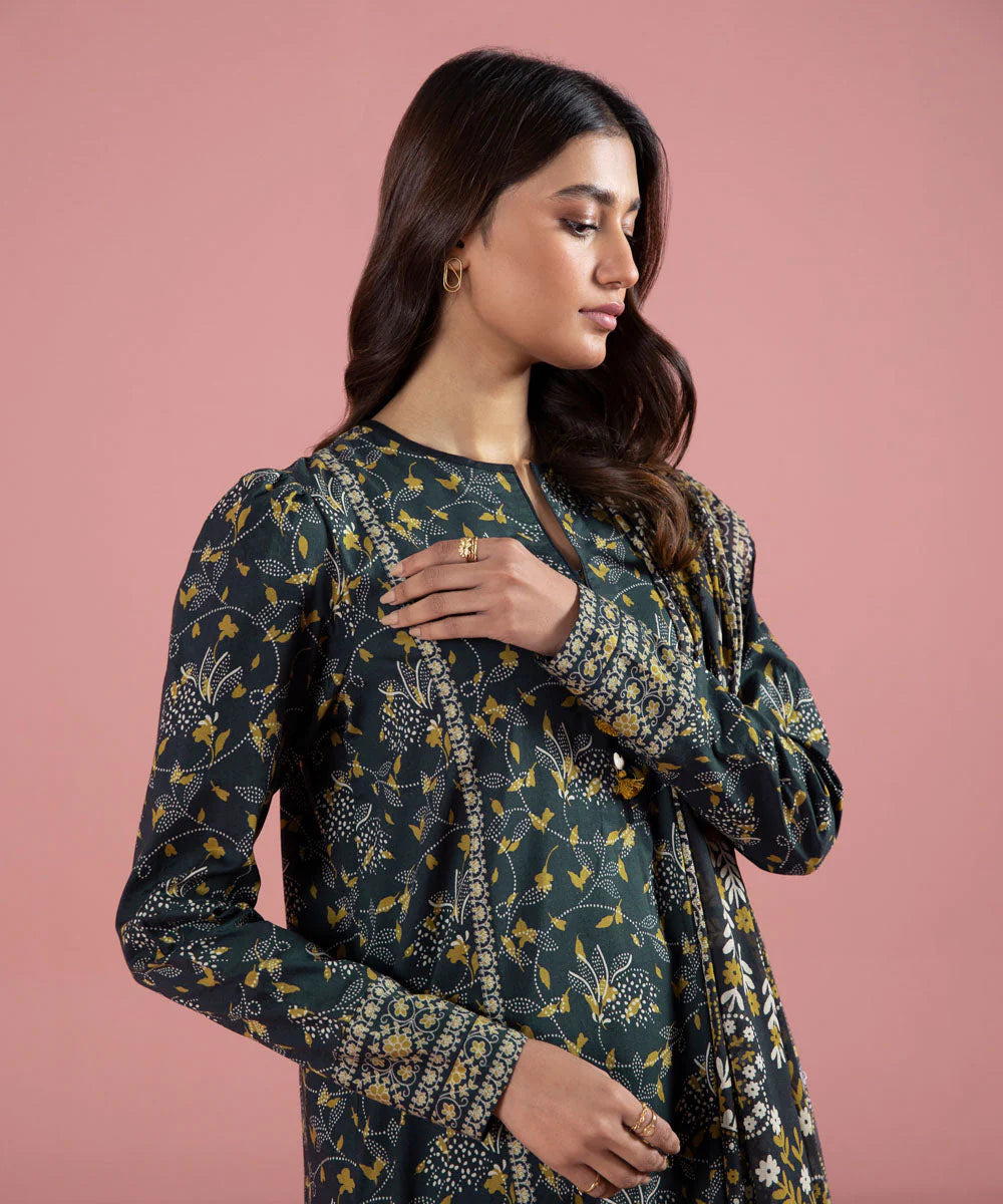 Sapphire | Unstitched 3Pc Printed Lawn Suit | 3P-DY23ZV0-3-R