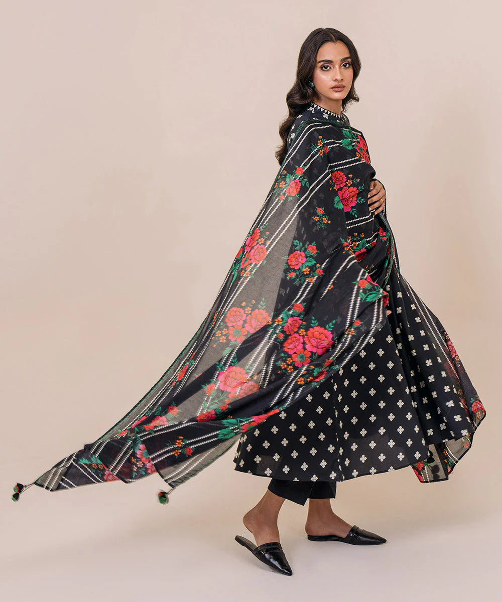 SAPPHIRE | UNSTITCHED 3 PIECE EMBROIDERED LAWN SUIT