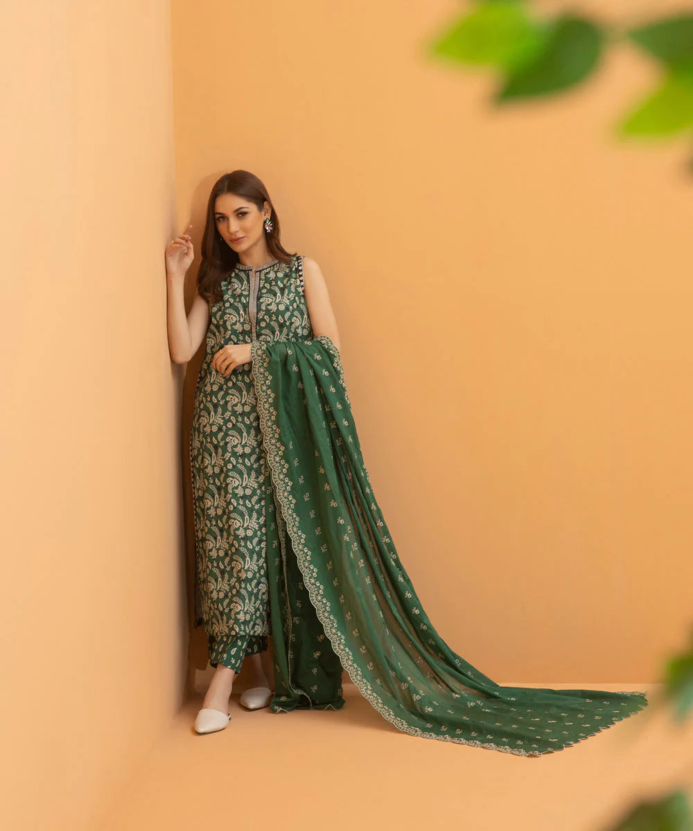 Sapphire | Unstitched 3Pc Printed Lawn Suit