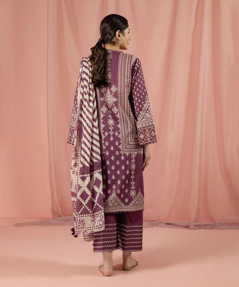 Sapphire | Unstitched 3Pc Embroidered Lawn Suit | 3PE-DY23V2-1R