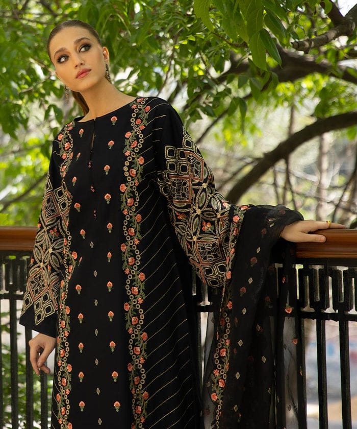 Sapphire | Unstitched 3Pc Embroidered Lawn Suit | 3PE-DY23VE-8R