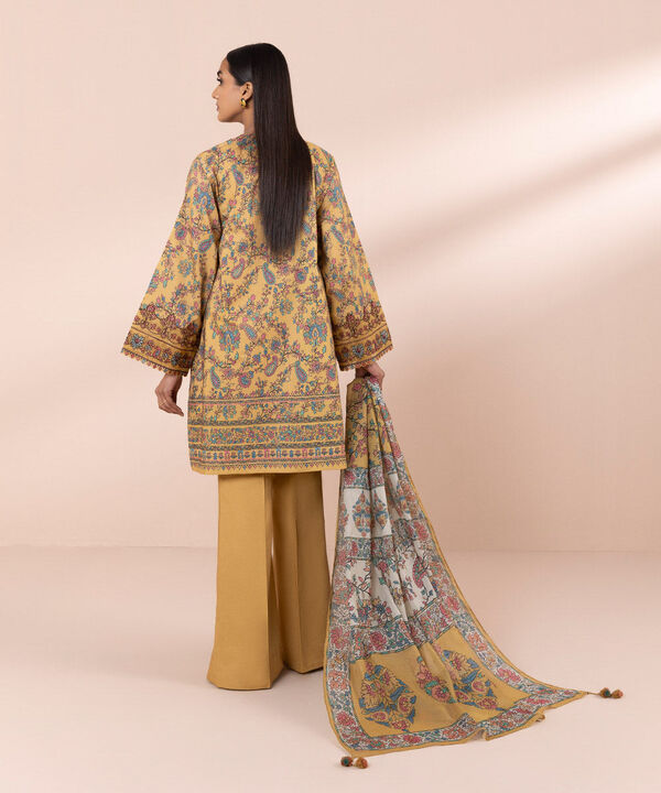 SAPPHIRE | UNSTITCHED 3 PIECE EMBROIDERED LAWN SUIT