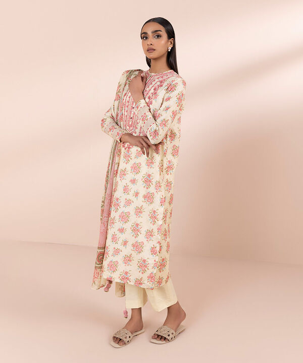 SAPPHIRE | UNSTITCHED 3 PIECE EMBROIDERED LAWN SUIT