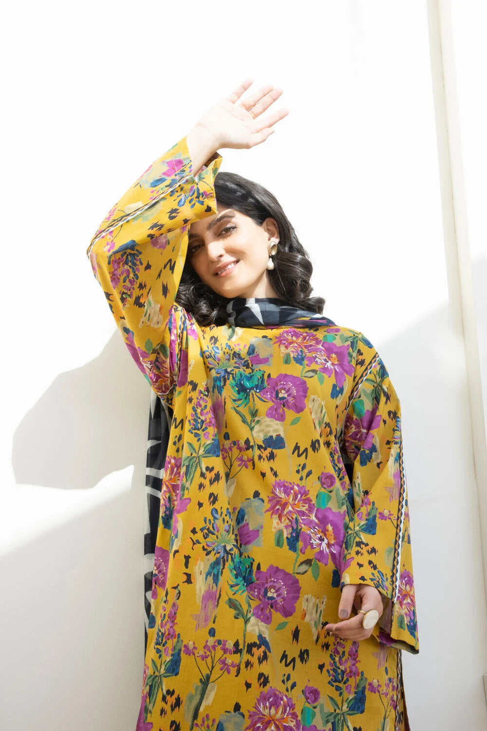 SAPPHIRE | UNSTITCHED 3 PIECE PRINTED LAWN SUIT