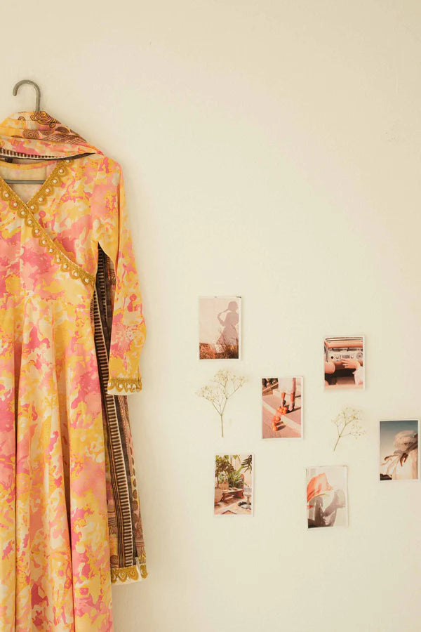 Nishat | 3 Piece Unstitched Printed Lawn Suit | 42301833