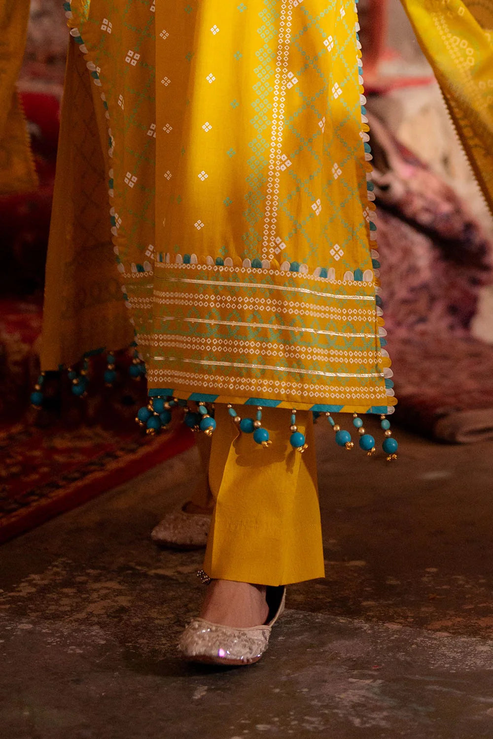GUL AHMED | 3PC UNSTITCHED LACQUER PRINTED LAWN SUIT