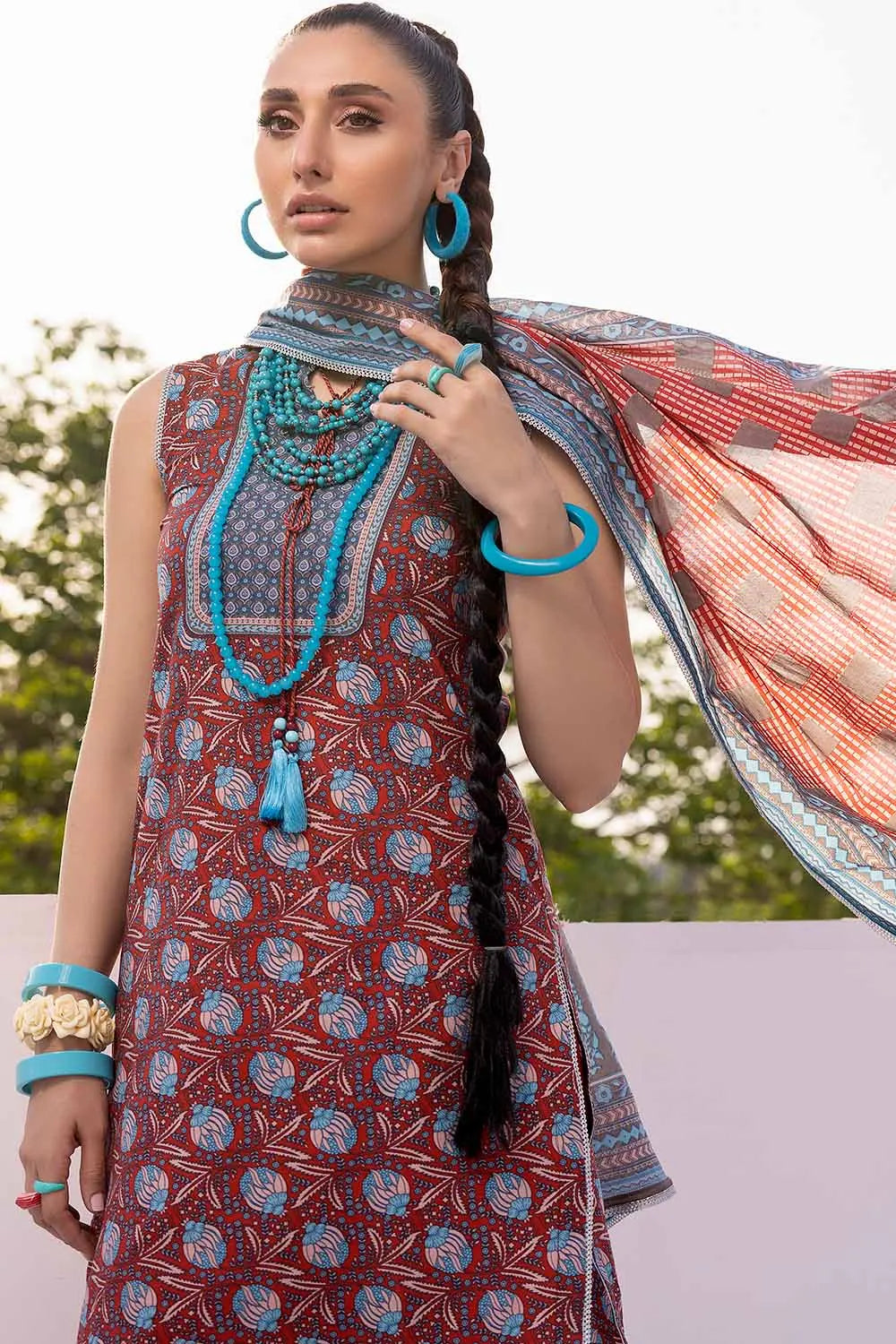 Gul Ahmed | 3PC Lawn Printed Unstitched Suit