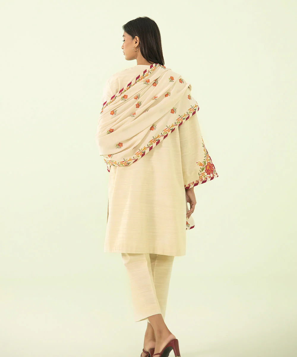 SAPPHIRE | UNSTITCHED 3 PIECE EMBROIDERED KHADDAR SUIT