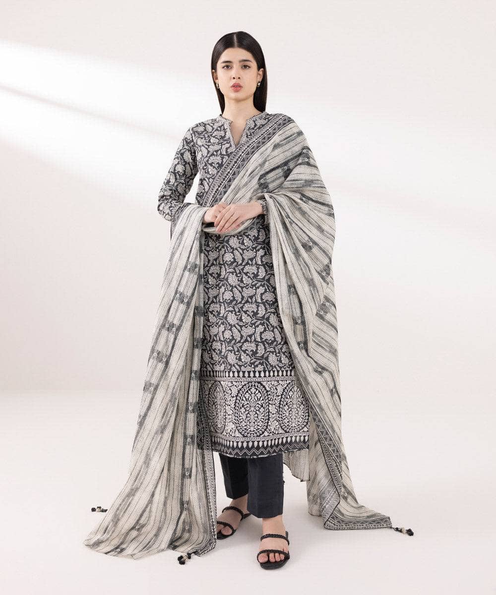 SAPPHIRE | UNSTITCHED 2 PIECE EMBROIDERED CAMBRIC SUIT