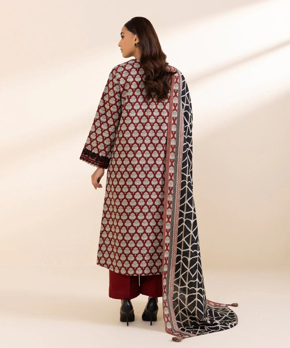 SAPPHIRE | UNSTITCHED 3 PIECE EMBROIDERED LIGHT KHADDAR SUIT