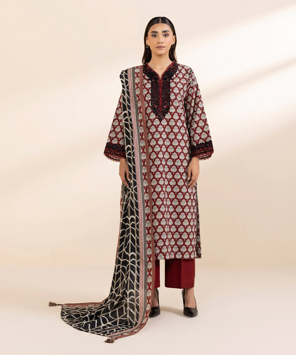 SAPPHIRE | UNSTITCHED 3 PIECE EMBROIDERED LIGHT KHADDAR SUIT