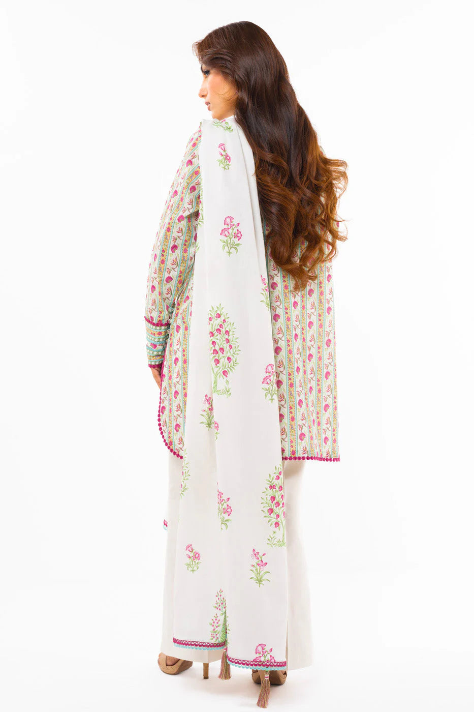 Alkaram | Unstitched 3 Pc Printed Lawn Suit With Lawn Dupatta