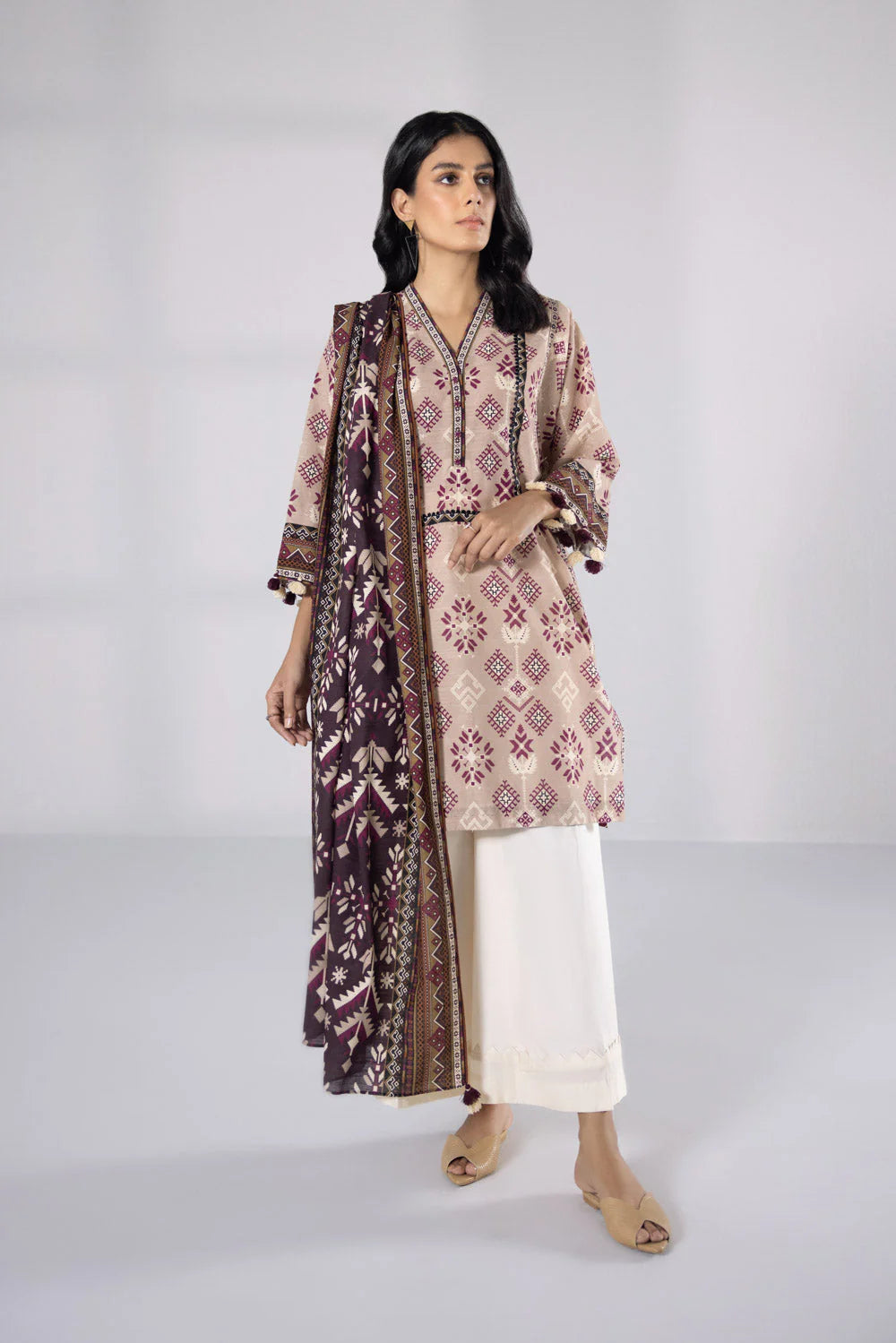 SAPPHIRE | UNSTITCHED 2 PIECE PRINTED KHADDAR SUIT