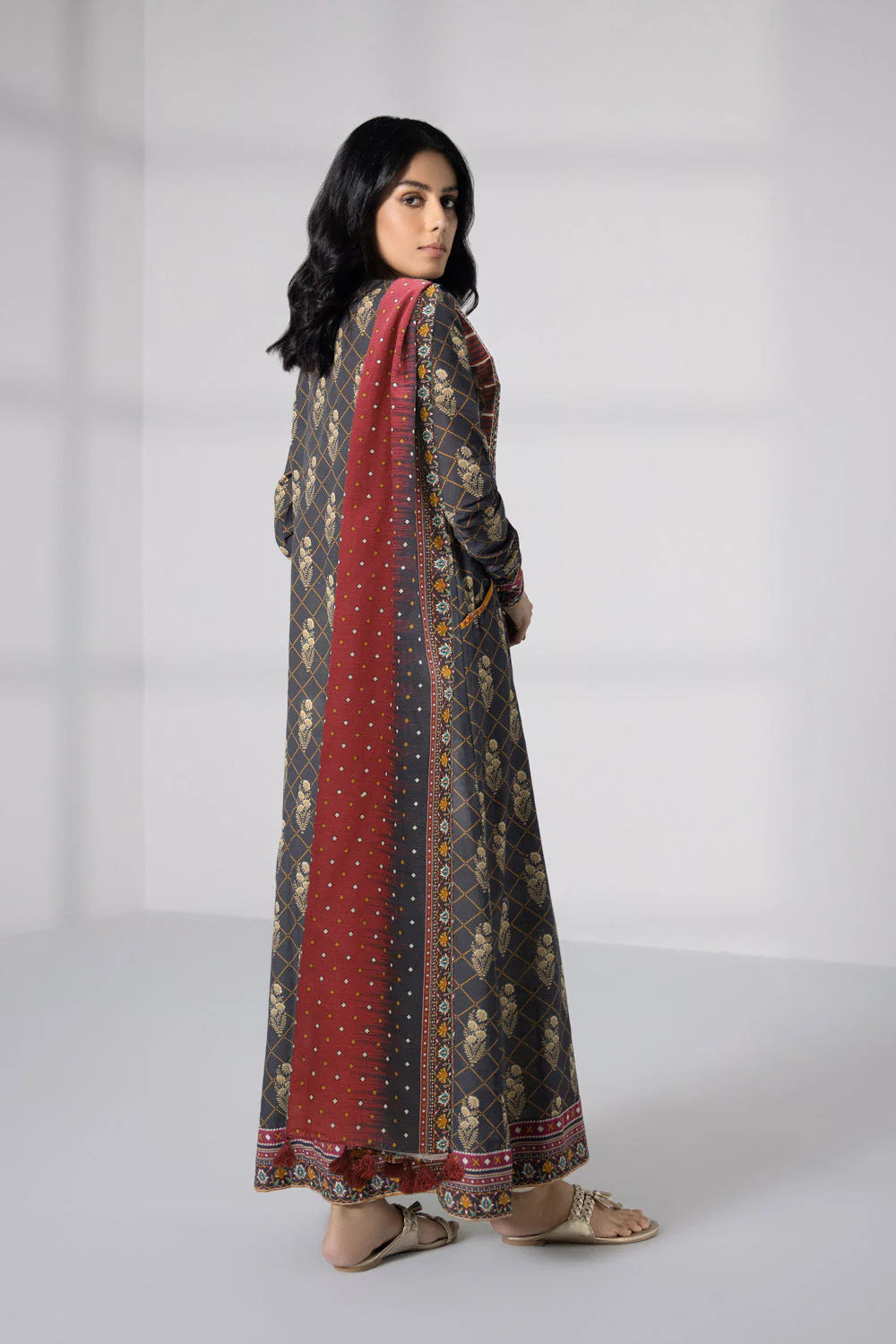 SAPPHIRE | UNSTITCHED 2 PIECE PRINTED KHADDAR SUIT