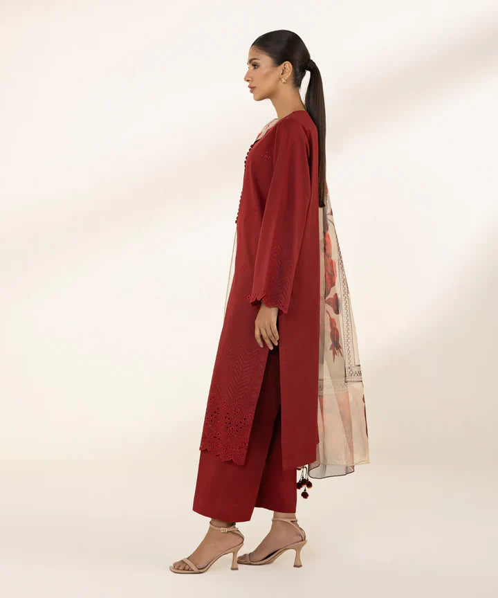 SAPPHIRE | UNSTITCHED 3 PIECE EMBROIDERED DOBBY SUIT