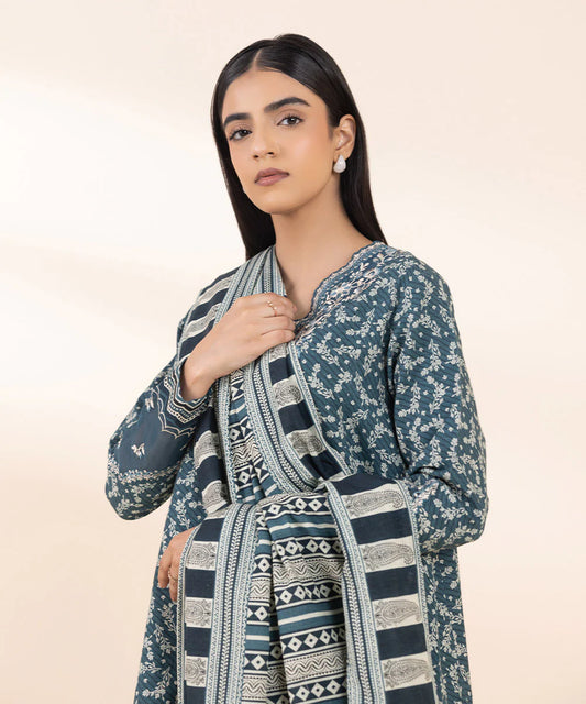 SAPPHIRE | UNSTITCHED 2 PIECE EMBROIDERED LIGHT KHADDAR SUIT