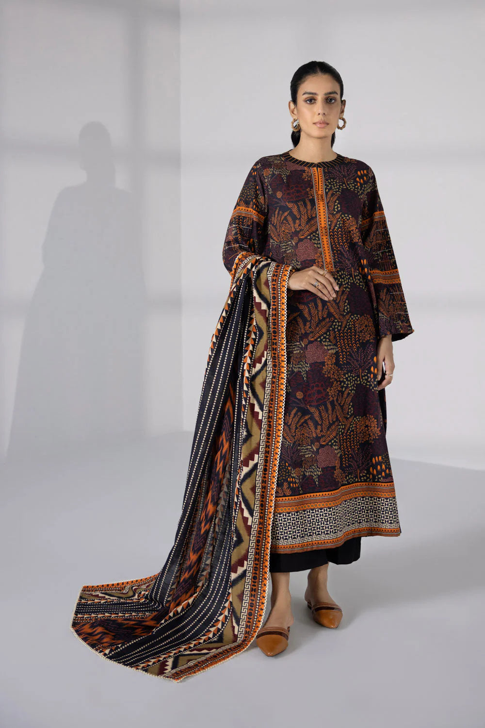 SAPPHIRE | UNSTITCHED 2 PIECE PRINTED KHADDAR SUIT