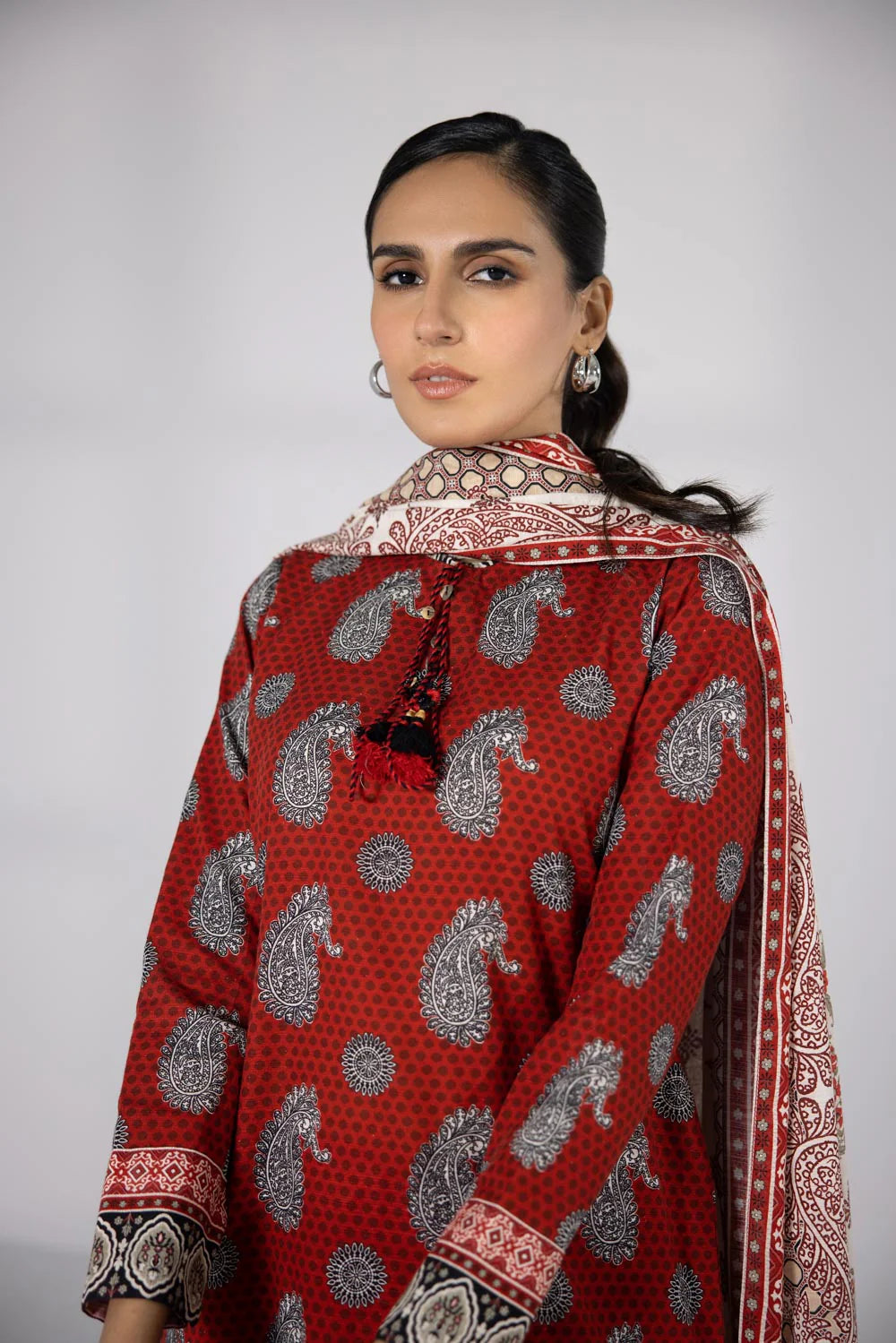 SAPPHIRE | UNSTITCHED 2 PIECE PRINTED KHADDAR SUIT
