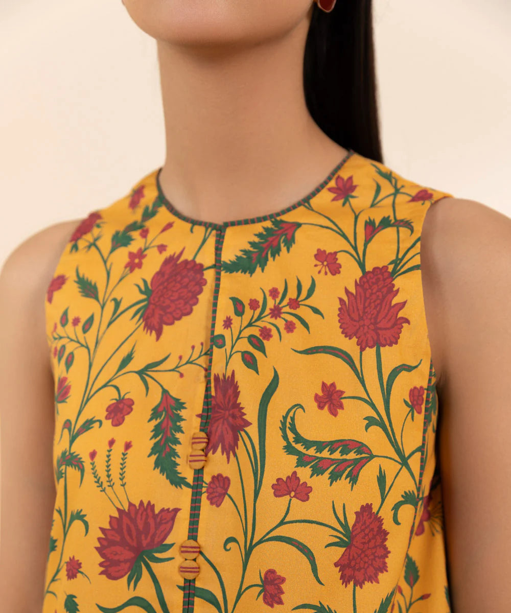 SAPPHIRE | UNSTITCHED 2 PIECE PRINTED LAWN SUIT