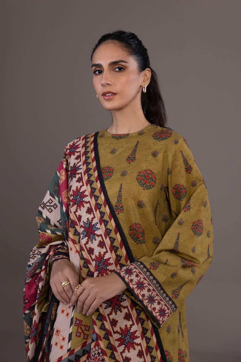 SAPPHIRE | UNSTITCHED 3 PIECE PRINTED KHADDAR SUIT