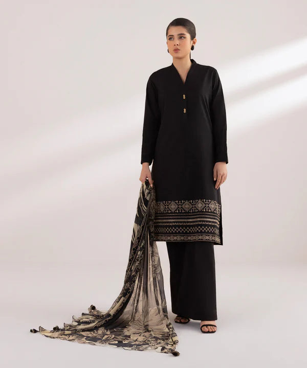SAPPHIRE | UNSTITCHED 3 PIECE EMBROIDERED LAWN SUIT
