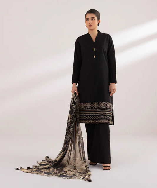 SAPPHIRE | UNSTITCHED 3 PIECE EMBROIDERED LAWN SUIT