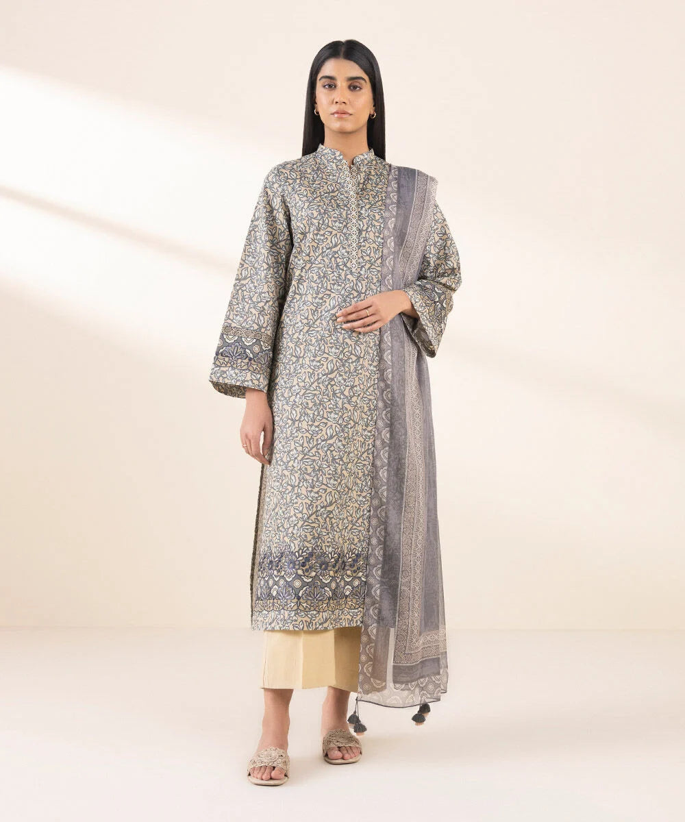 SAPPHIRE | UNSTITCHED 3 PIECE EMBROIDERED LAWN SUIT