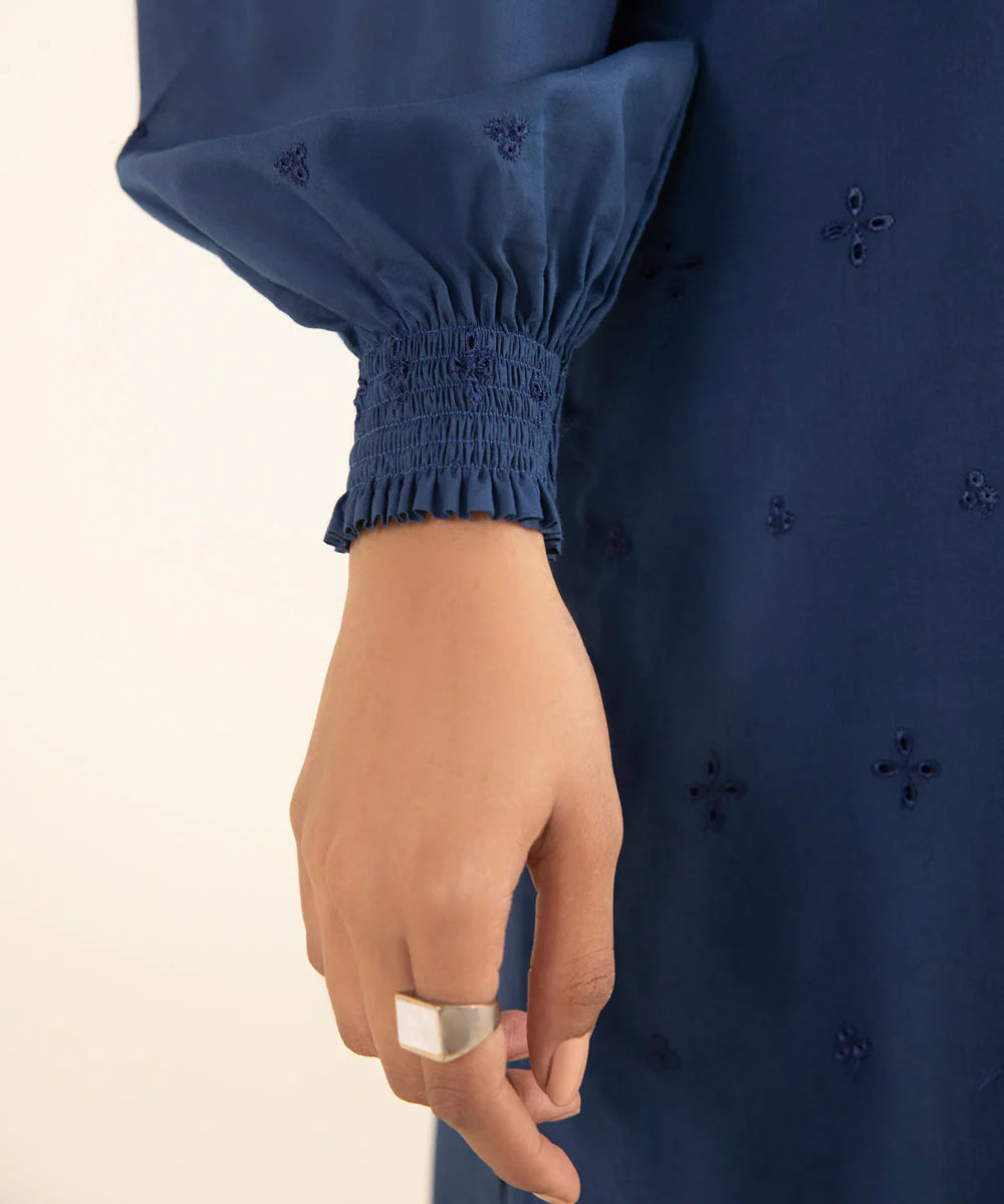SAPPHIRE | UNSTITCHED 2 PIECE EMBROIDERED CAMBRIC SUIT