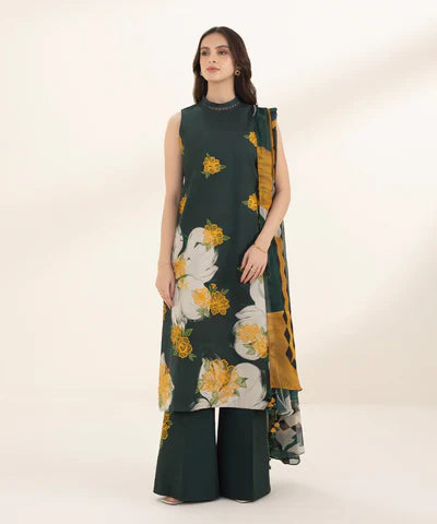 SAPPHIRE | UNSTITCHED 2 PIECE EMBROIDERED LAWN SUIT