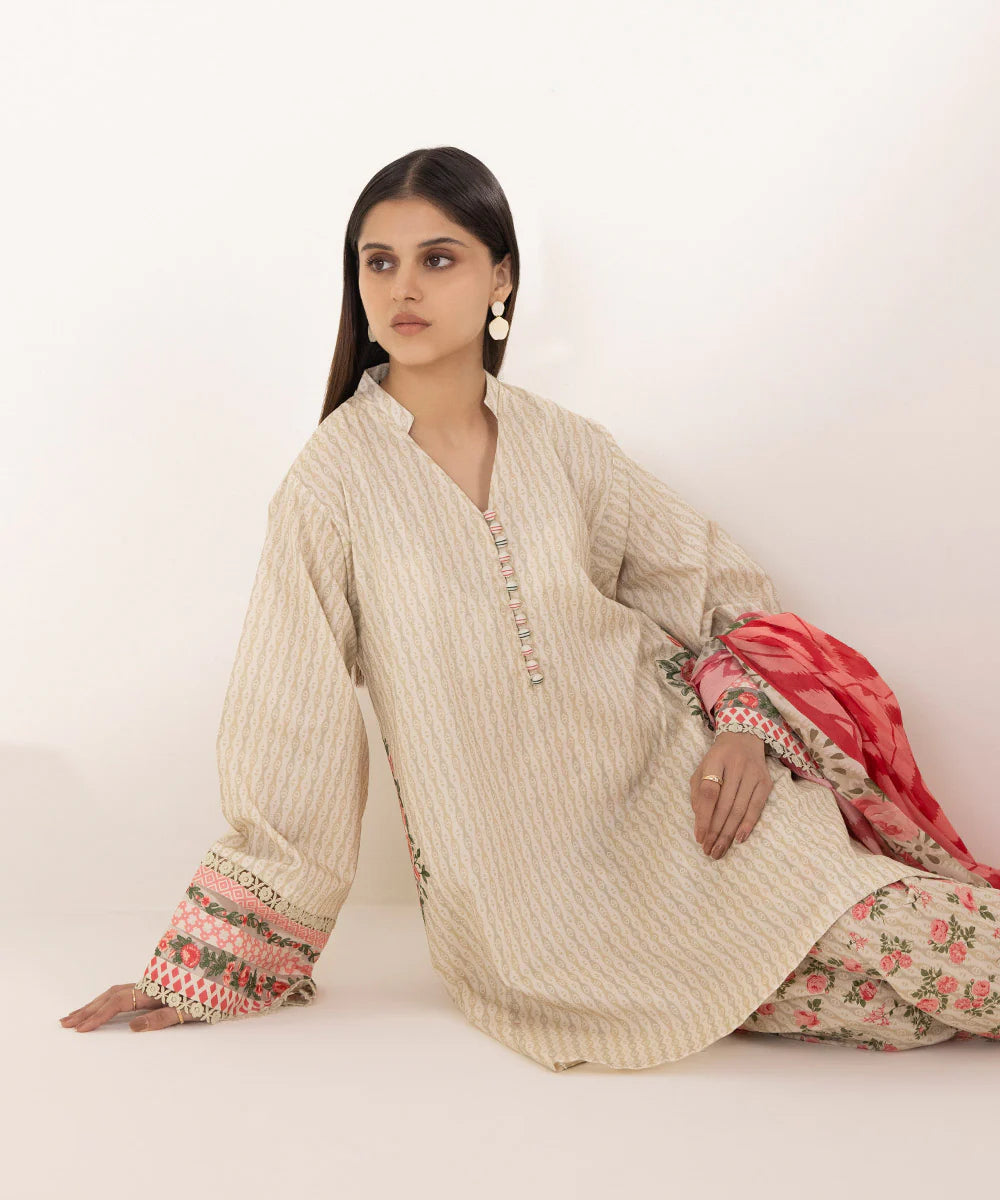 SAPPHIRE | UNSTITCHED 3 PIECE PRINTED EMBROIDERED LAWN SUIT