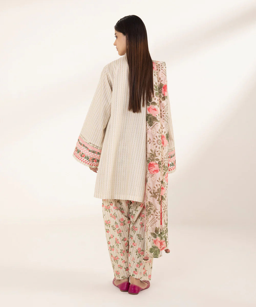 SAPPHIRE | UNSTITCHED 3 PIECE PRINTED EMBROIDERED LAWN SUIT