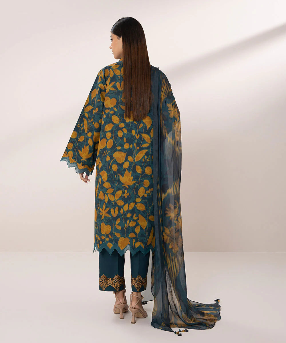 SAPPHIRE | UNSTITCHED 2 PIECE EMBROIDERED CAMBRIC SUIT
