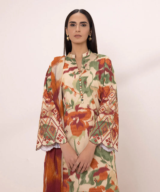 SAPPHIRE | UNSTITCHED 3 PIECE EMBROIDERED CAMBRIC SUIT