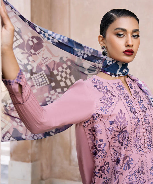 SAPPHIRE | UNSTITCHED 3 PIECE EMBROIDERED CAMBRIC SUIT