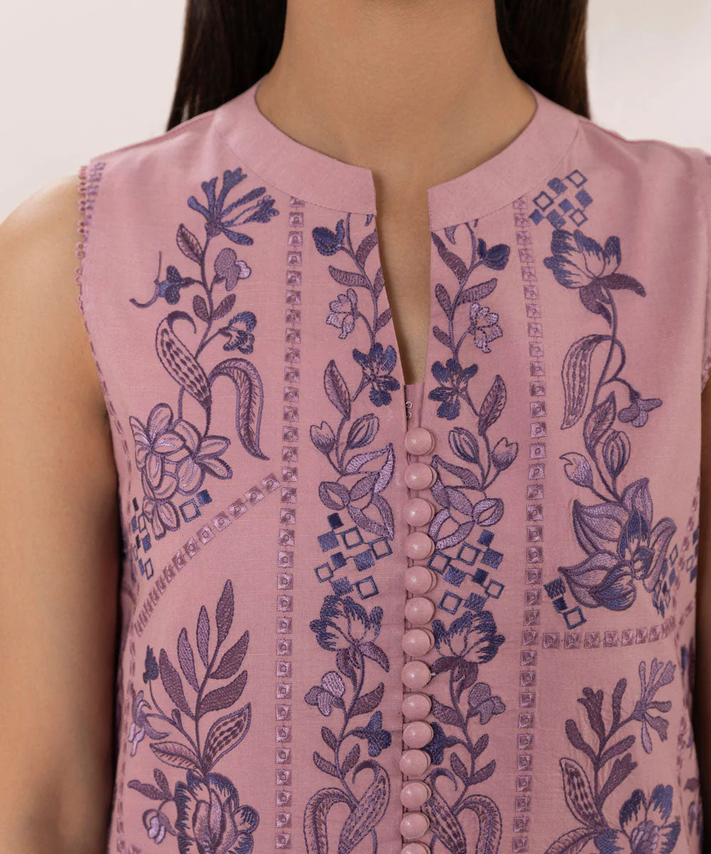 SAPPHIRE | UNSTITCHED 3 PIECE EMBROIDERED CAMBRIC SUIT