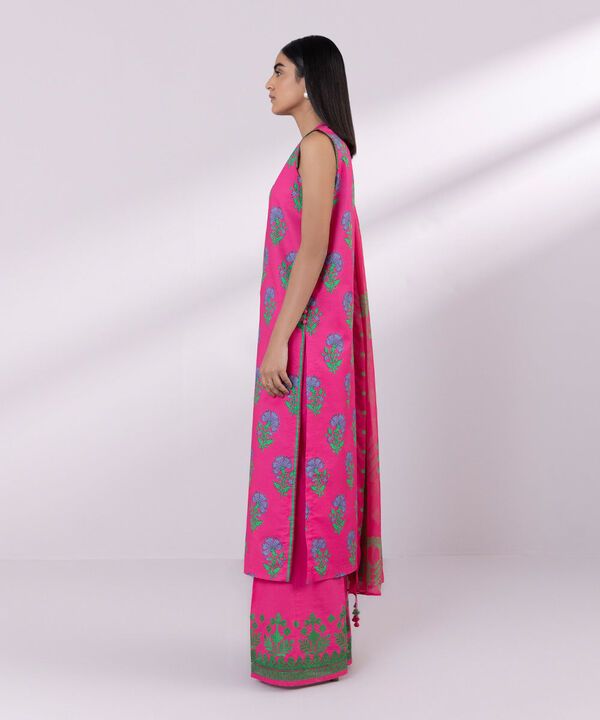 SAPPHIRE | UNSTITCHED 3 PIECE EMBROIDERED LAWN SUIT
