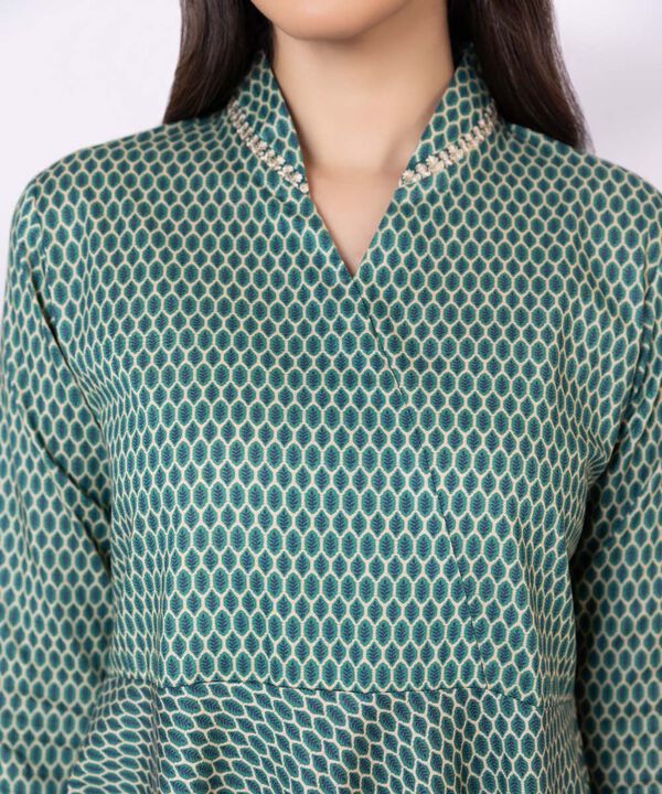 SAPPHIRE | UNSTITCHED 3 PIECE EMBROIDERED CAMBRIC SUIT