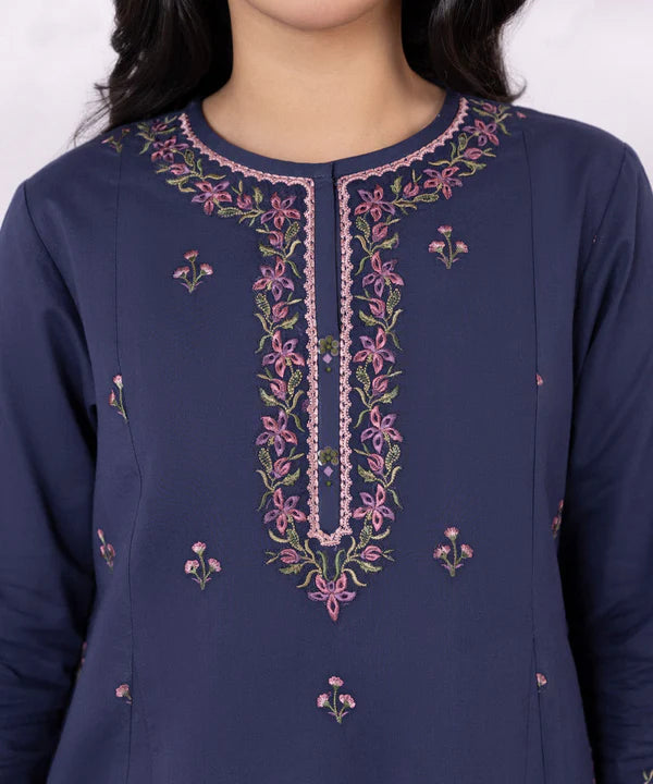 SAPPHIRE | UNSTITCHED 3 PIECE EMBROIDERED CAMBRIC SUIT