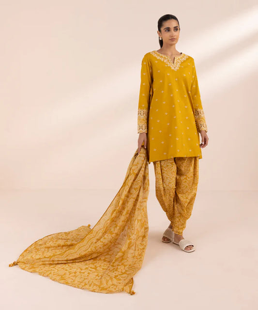 SAPPHIRE | UNSTITCHED 3 PIECE EMBROIDERED LAWN SUIT