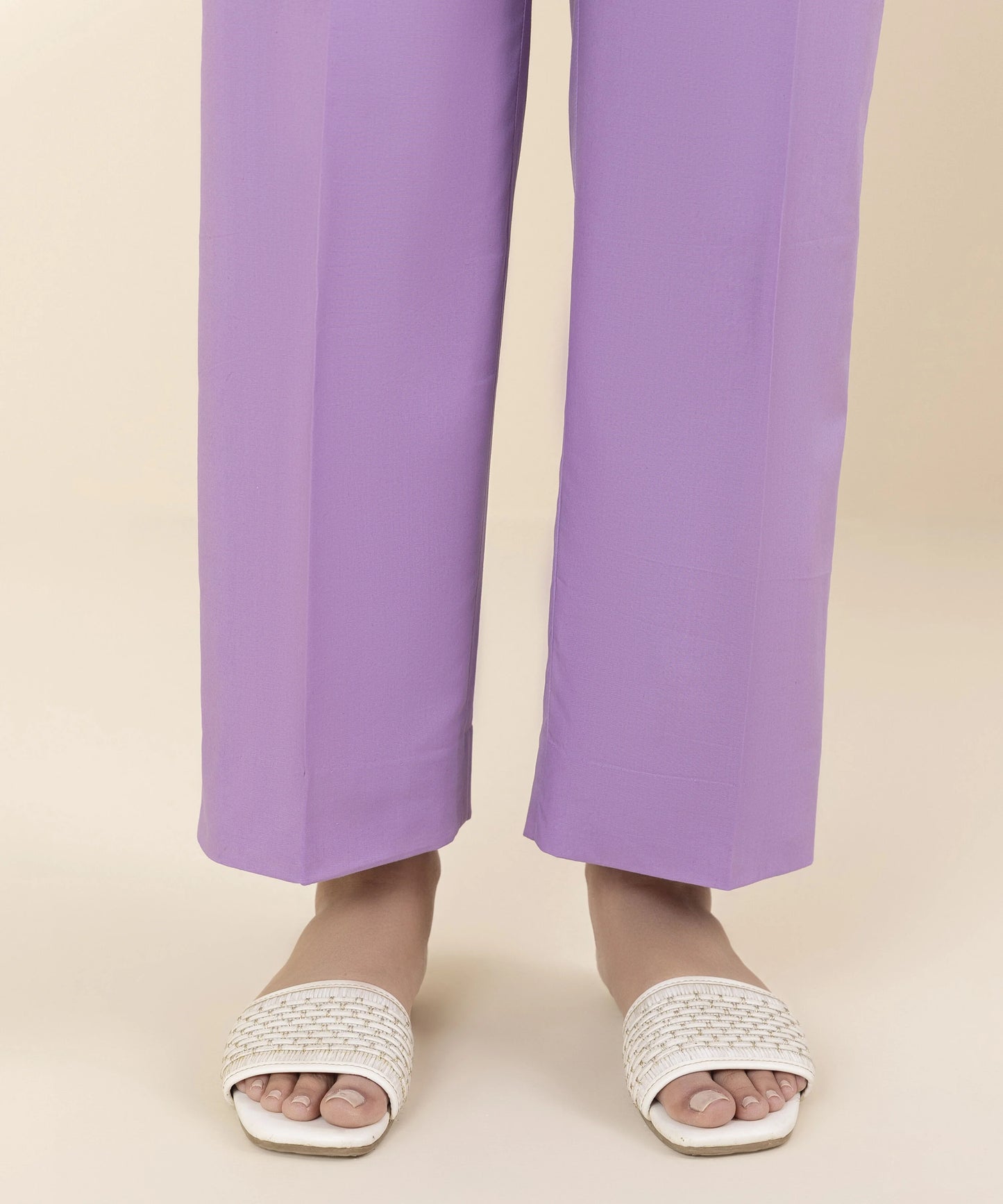 SAPPHIRE | UNSTITCHED 3 PIECE EMBROIDERED LAWN SUIT