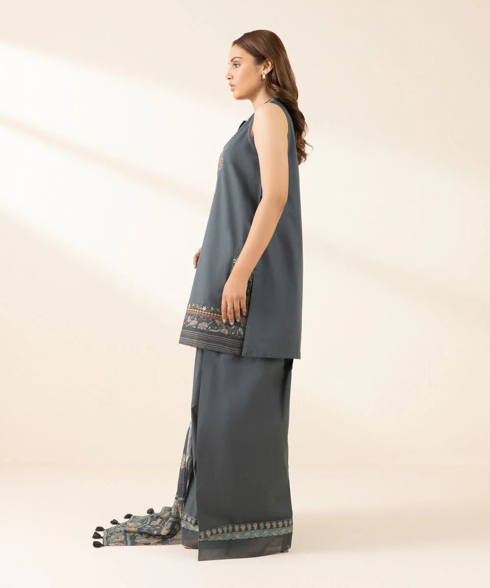 SAPPHIRE | UNSTITCHED 3 PIECE EMBROIDERED LAWN SUIT