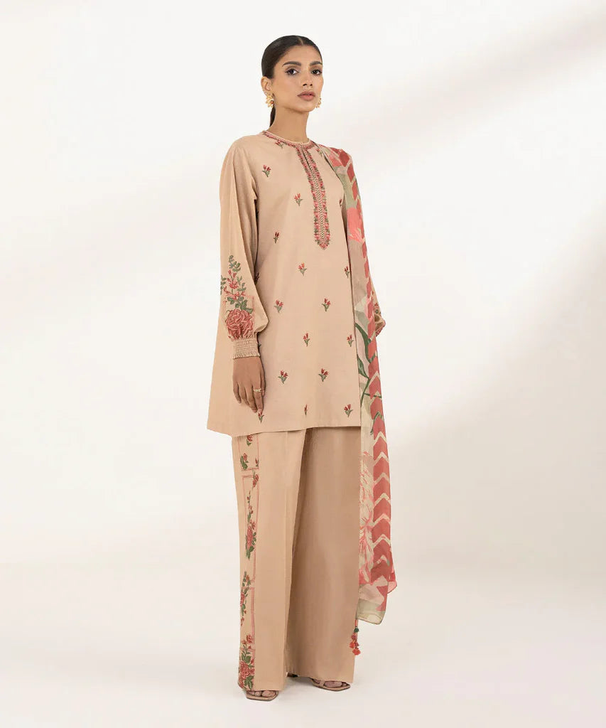 SAPPHIRE | UNSTITCHED 3 PIECE EMBROIDERED LAWN SUIT