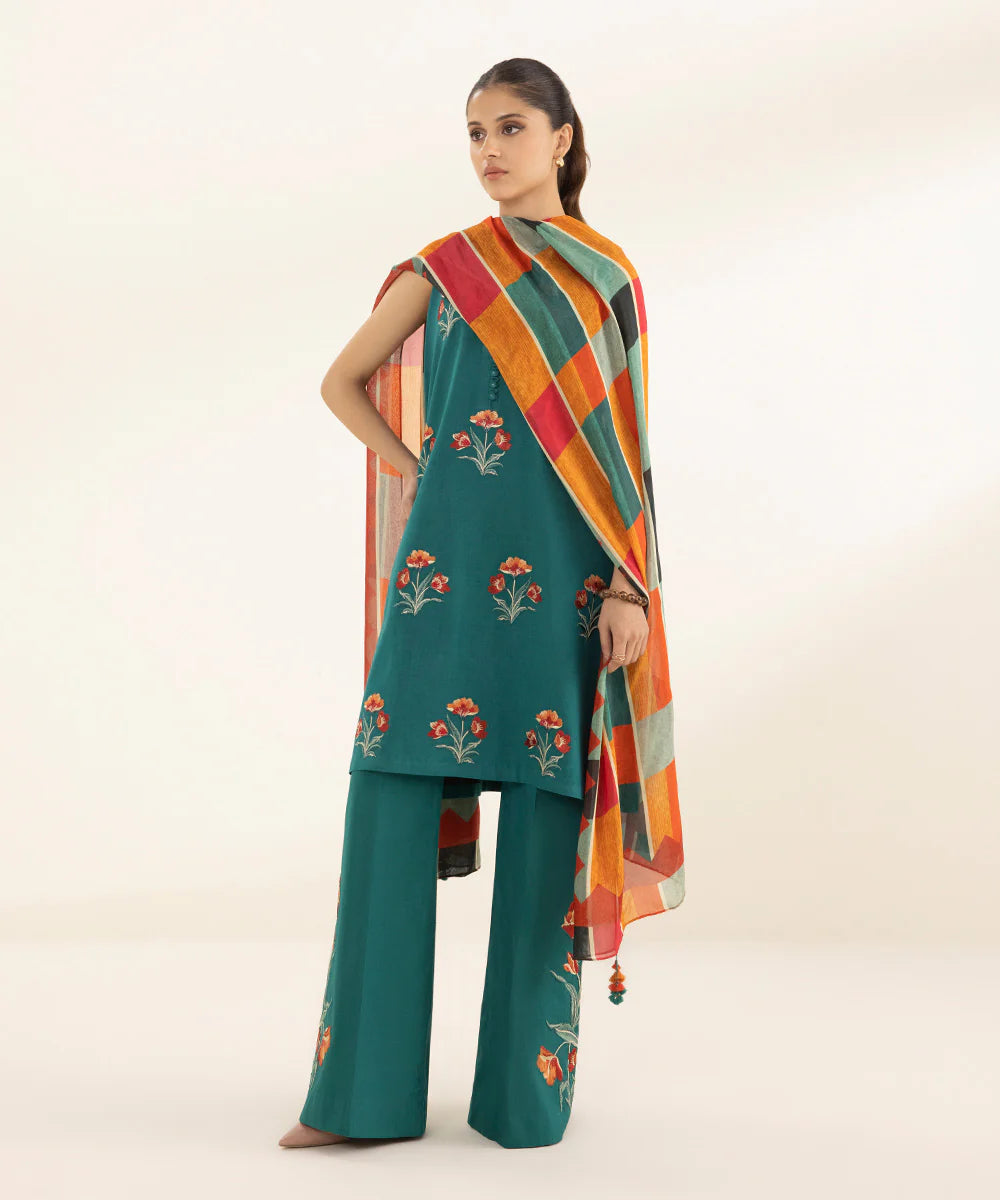 SAPPHIRE | UNSTITCHED 3 PIECE EMBROIDERED LAWN SUIT