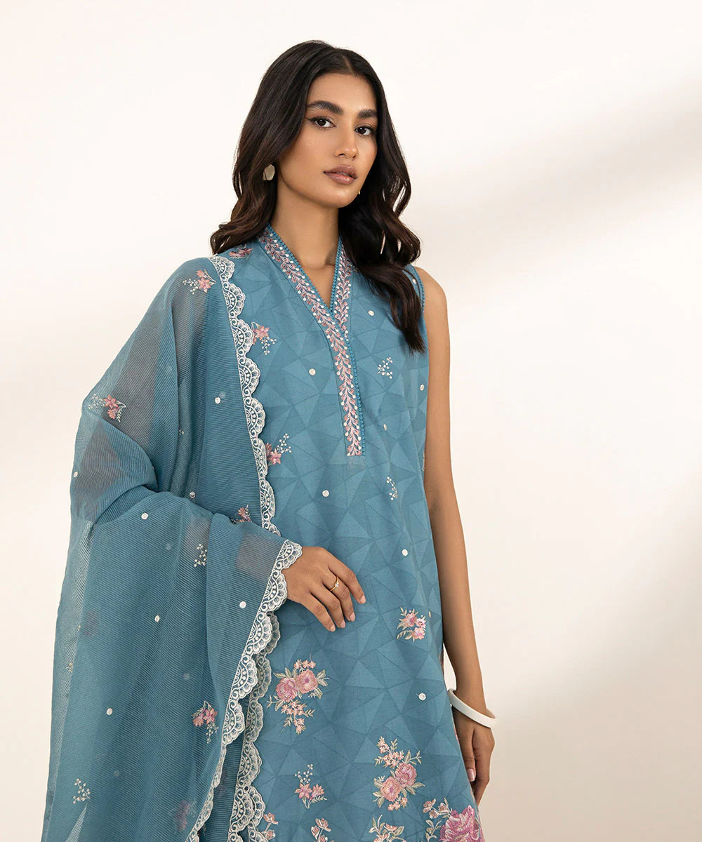 SAPPHIRE | UNSTITCHED 2 PIECE EMBROIDERED JACQUARD SUIT