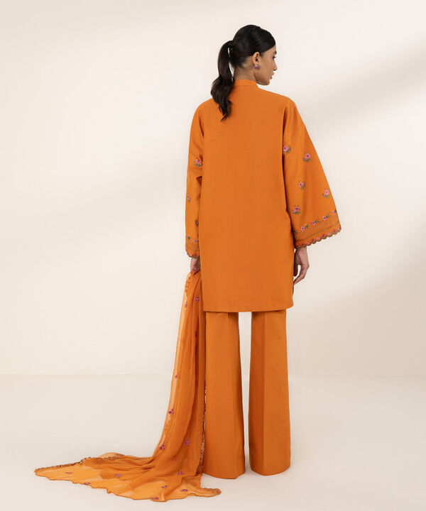 SAPPHIRE | UNSTITCHED 3 PIECE EMBROIDERED COTTON SATIN SUIT