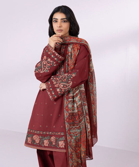 SAPPHIRE | UNSTITCHED 3 PIECE EMBROIDERED LAWN SUIT