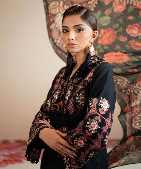 SAPPHIRE | UNSTITCHED 3 PIECE EMBROIDERED DOBBY SUIT