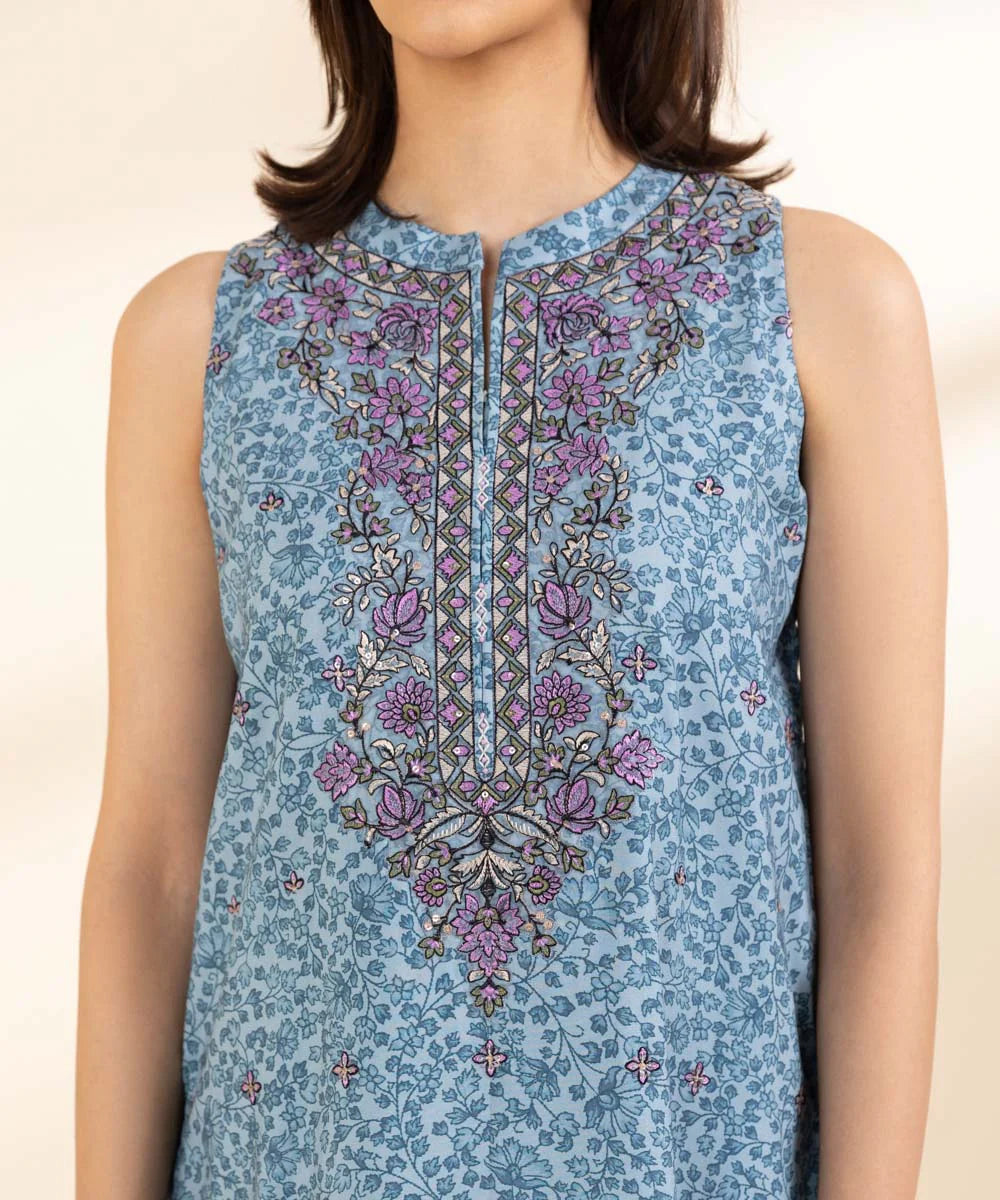 SAPPHIRE | UNSTITCHED 3 PIECE EMBROIDERED JACQUARD SUIT